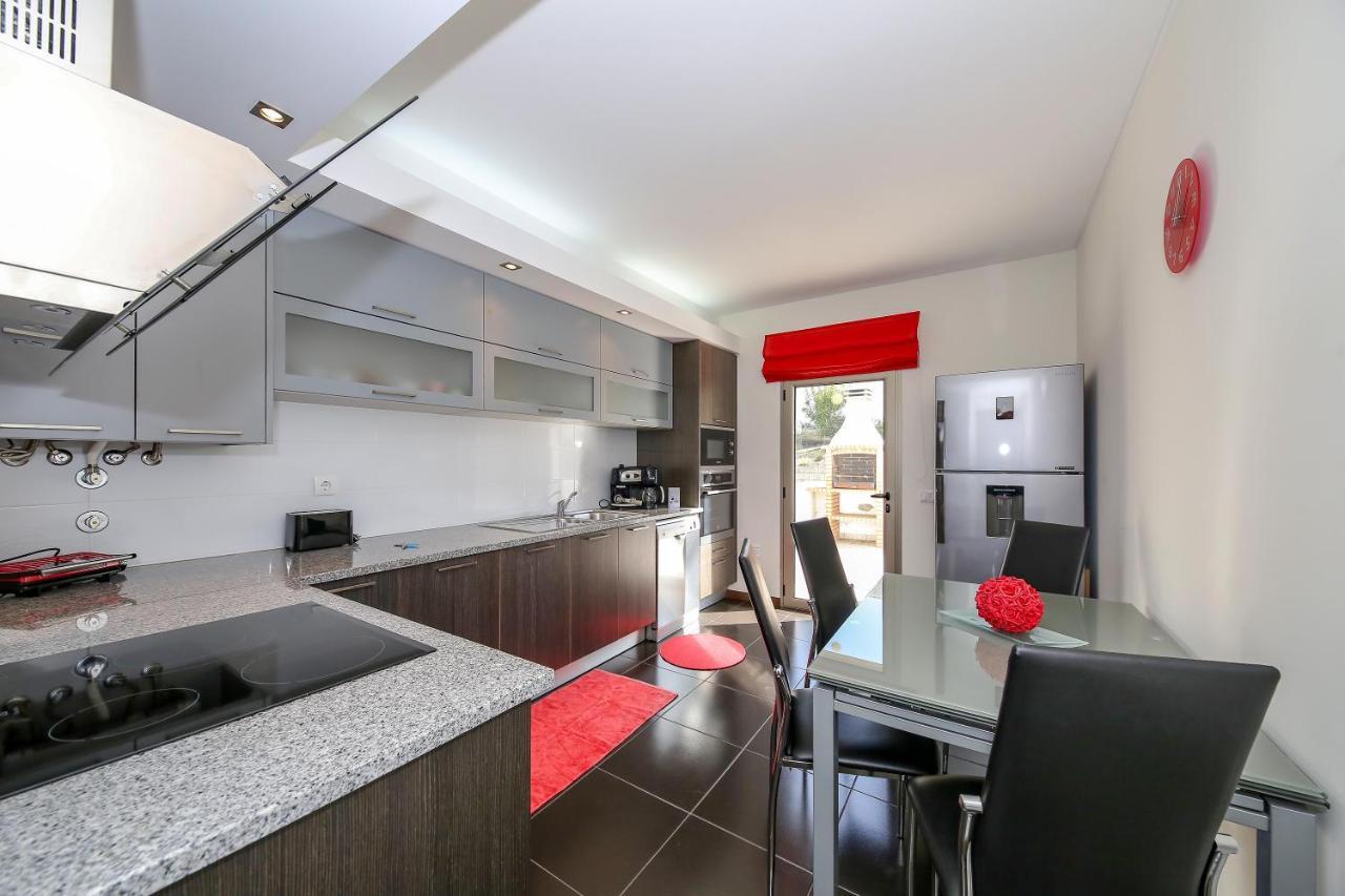Lusitano Apartment *